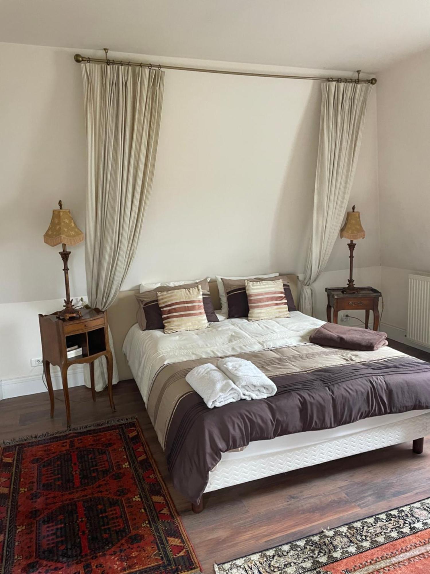 Bed and Breakfast L'Oisette Epiniac Esterno foto